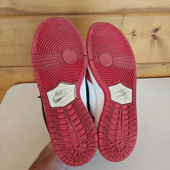 Size 8.5 - Nike SB Dunk Low J-Pack Chicago UK6 Eur40 Red Black White - Picture 5 of 7